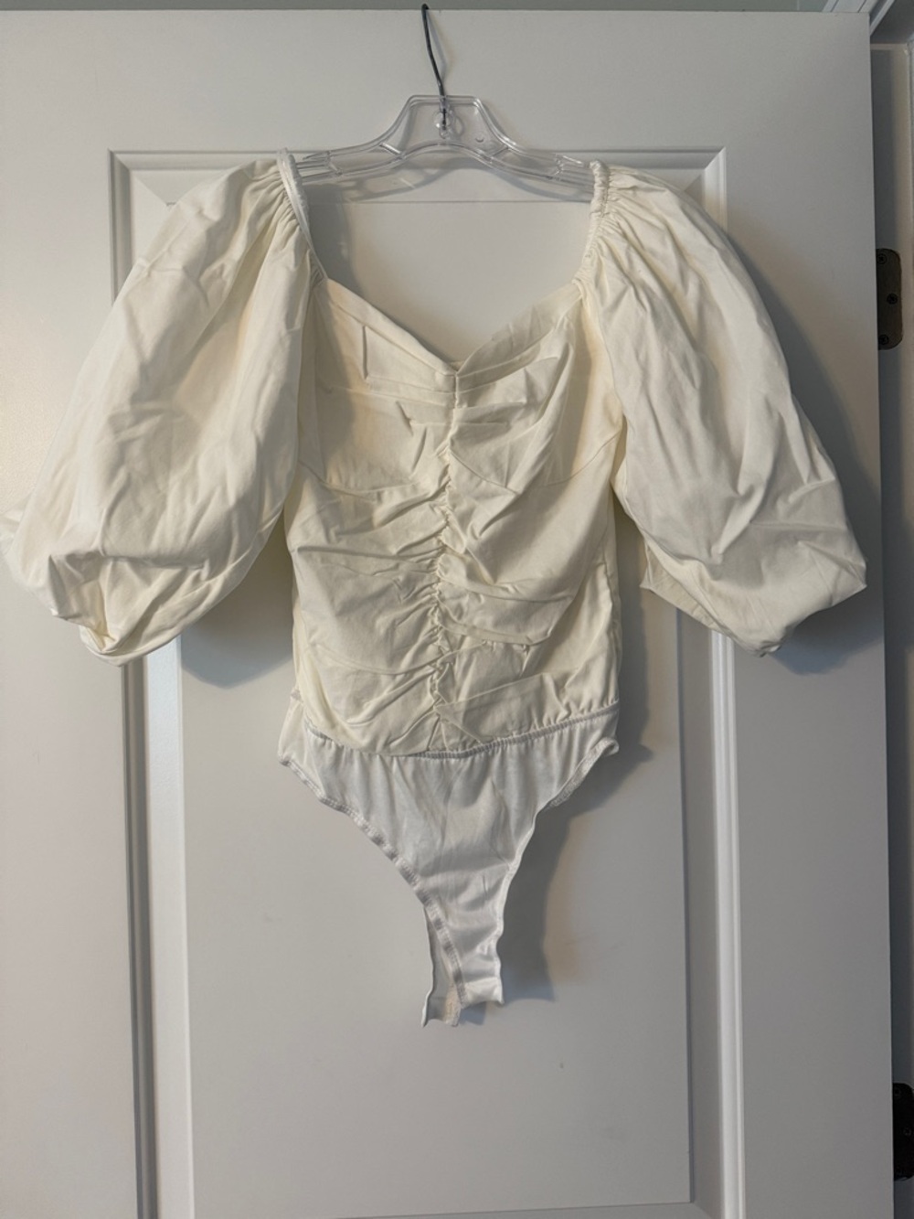 vestique Cream Puff Sleeve Ruched Sweetheart Bodysuit